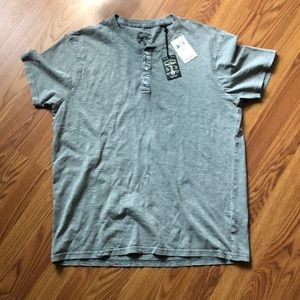 Lucky brand t-shirt NWT